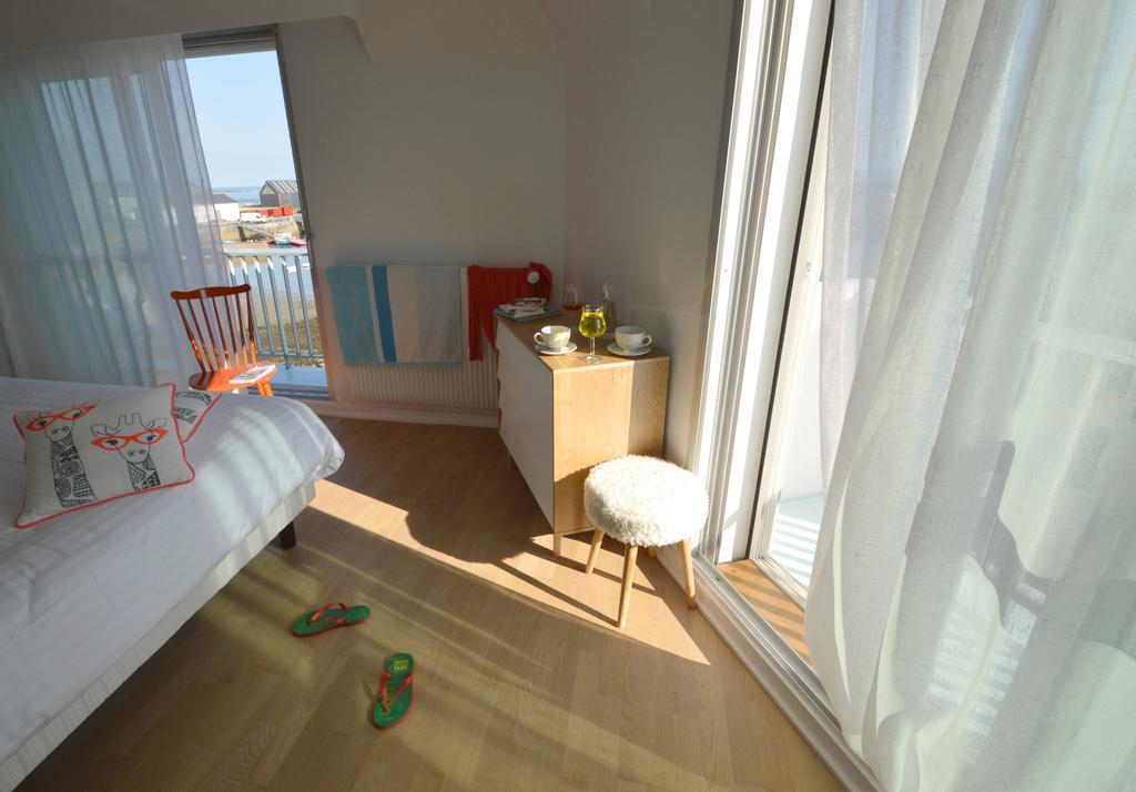 Logis Hotel Du Port Plobannalec المظهر الخارجي الصورة