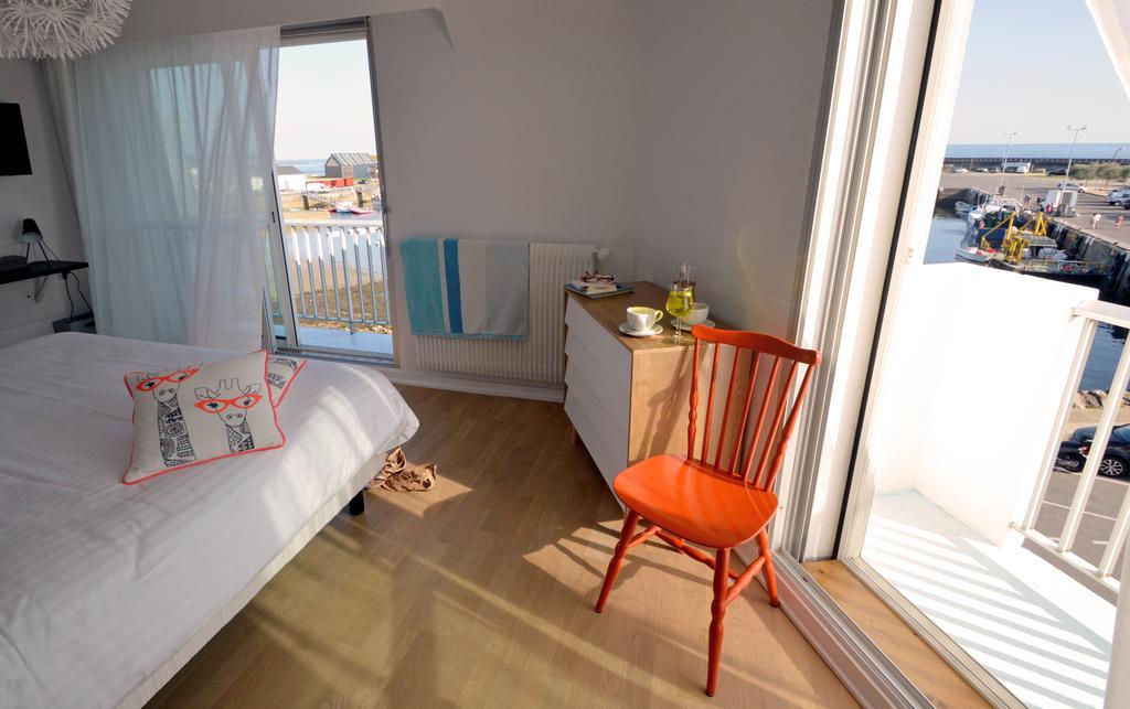 Logis Hotel Du Port Plobannalec المظهر الخارجي الصورة